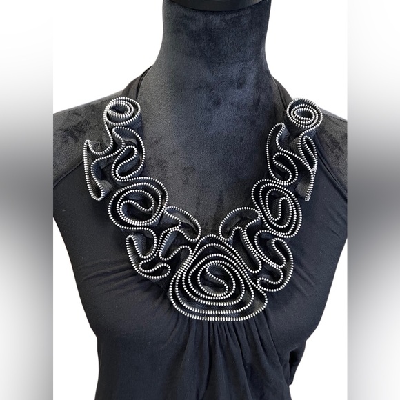 🎉SALE🎉 Romeo & Juliet Couture Tank Top Halter Black Shirt | Size S - Picture 2 of 7